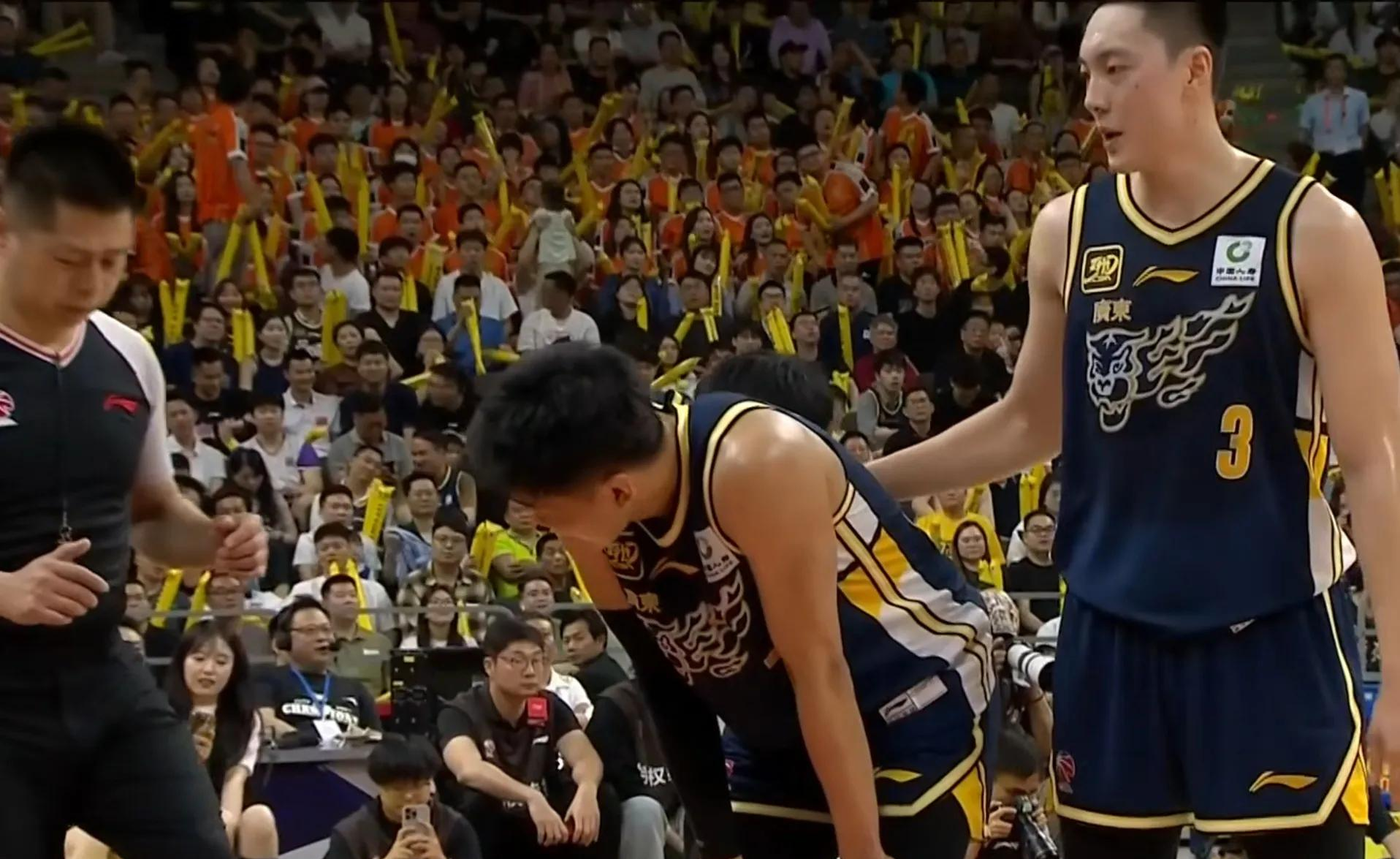 CBA常规赛加时末段走向成谜，上海海港遗憾出局，质疑声仍在，球队文化再被提及的简单介绍-kaiyun官网